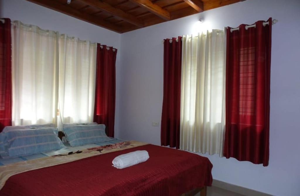 Coorg Divine Spark Home Stay Suntikoppa Εξωτερικό φωτογραφία