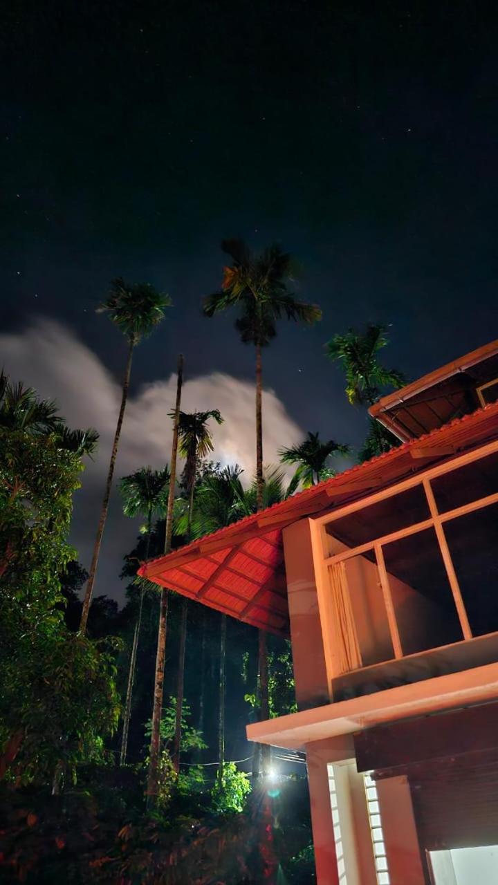 Coorg Divine Spark Home Stay Suntikoppa Εξωτερικό φωτογραφία