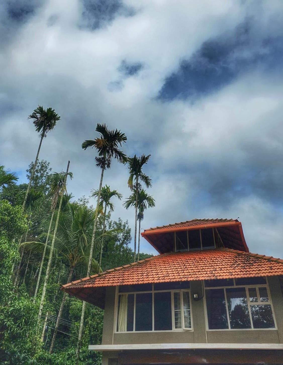 Coorg Divine Spark Home Stay Suntikoppa Εξωτερικό φωτογραφία