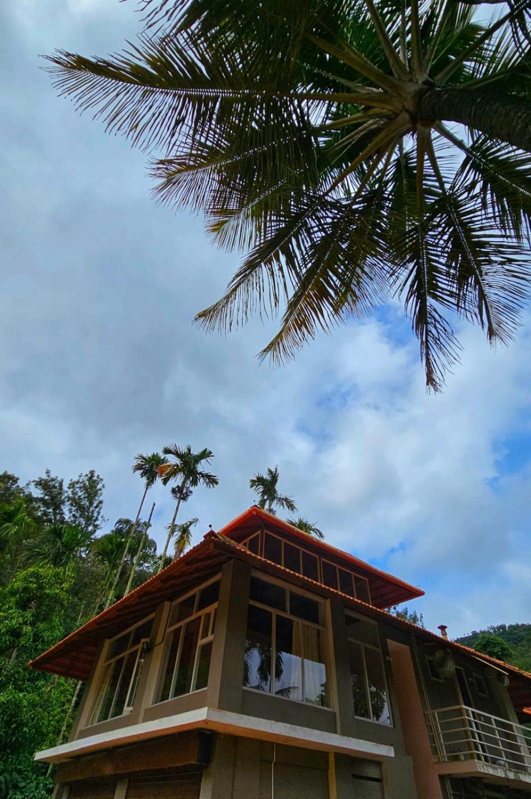 Coorg Divine Spark Home Stay Suntikoppa Εξωτερικό φωτογραφία